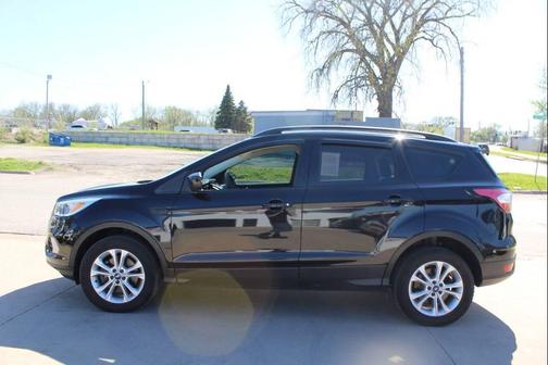 Shadow Black 2018 Ford Escape SE