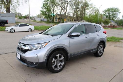 Gray 2018 Honda CR-V EX-L