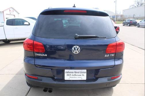 2015 Volkswagen Tiguan Auto SE