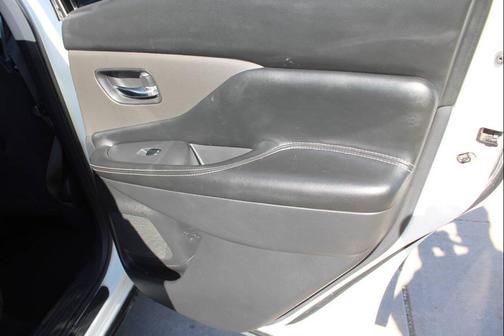 Pearl White Tricoat 2020 Nissan Murano S FWD