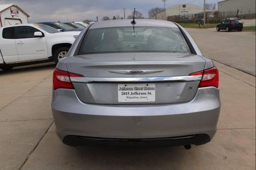 Billet Silver Metallic Clearcoat 2013 Chrysler 200 Touring