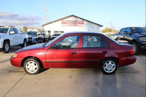 2000 Chevrolet Prizm Base 4dr Sedan