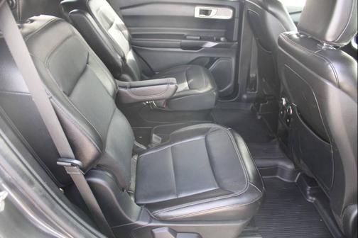 Magnetic Metallic 2020 Ford Explorer Limited