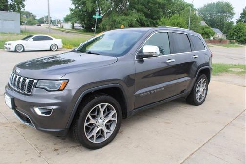 Granite Crystal Metallic Clearcoat 2020 Jeep Grand Cherokee Limited