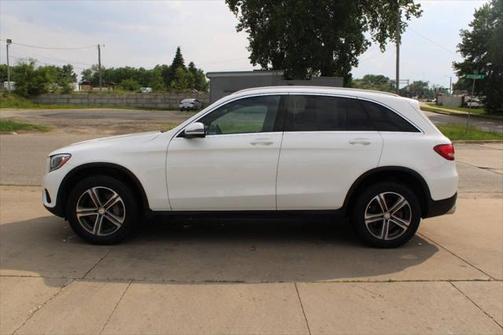 2017 Mercedes-Benz GLC 300 4MATIC