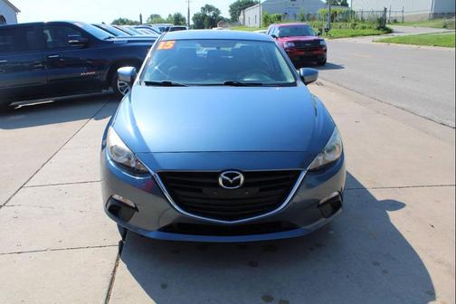 2015 Mazda Mazda3 i Sport