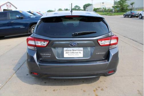 2019 Subaru Impreza 2.0i