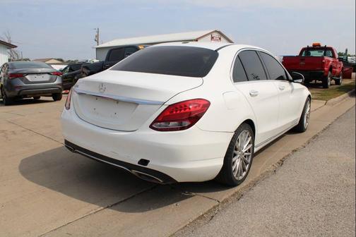 2016 Mercedes-Benz C-Class C 300 4dr Sedan