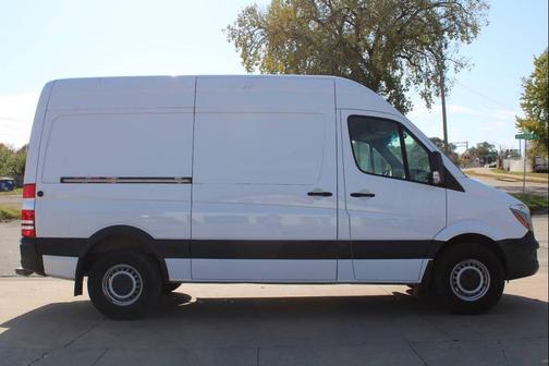 Arctic White 2018 Mercedes-Benz Sprinter 2500 Standard Roof