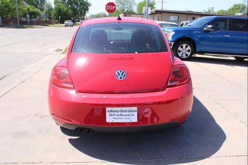 Tornado Red 2014 Volkswagen Beetle 2.5L