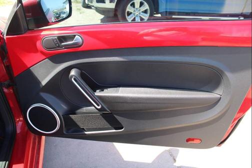 Tornado Red 2014 Volkswagen Beetle 2.5L