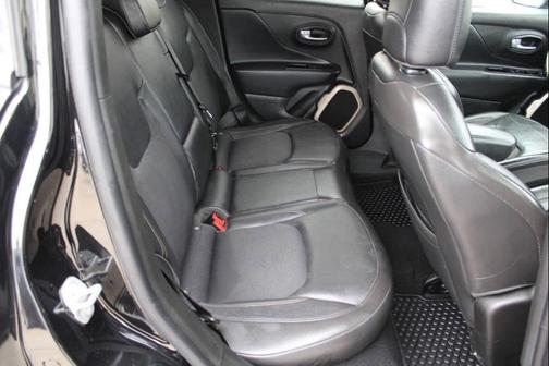 2017 Jeep Renegade Trailhawk