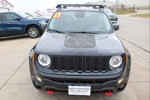 2017 Jeep Renegade Trailhawk
