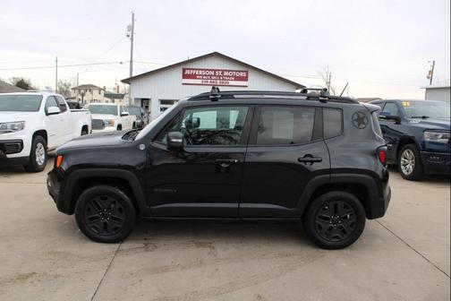 2017 Jeep Renegade Trailhawk