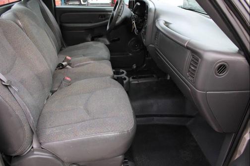 2004 GMC Sierra 1500 W/T