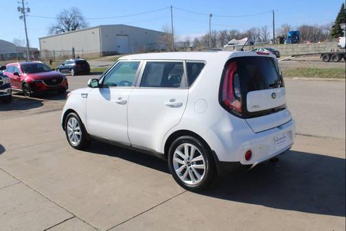 2018 Kia Soul +