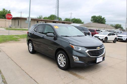 Gray 2018 Chevrolet Equinox LT