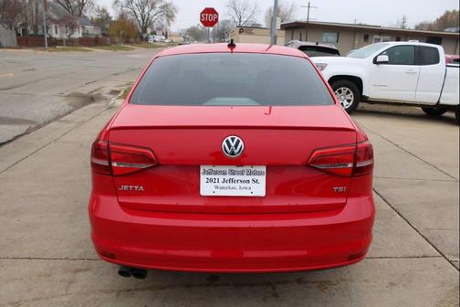 2015 Volkswagen Jetta 1.8T Sport