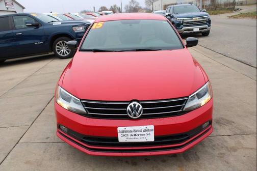 2015 Volkswagen Jetta 1.8T Sport