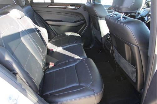 2015 Mercedes-Benz M-Class 4MATIC