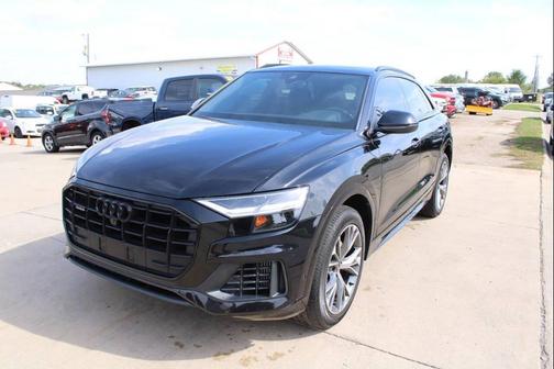 2021 Audi Q8 55 Premium