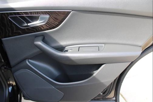 2021 Audi Q8 55 Premium