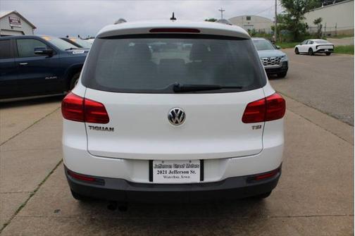 2016 Volkswagen Tiguan S