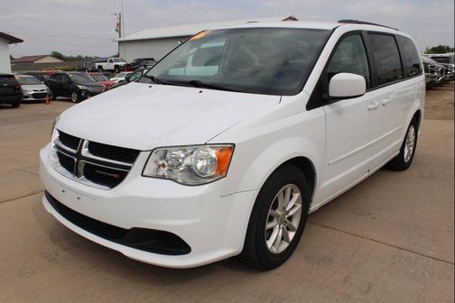 Bright White Clearcoat 2016 Dodge Grand Caravan SXT