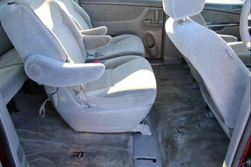 2009 Toyota Sienna LE