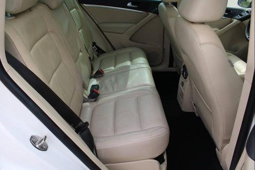 2013 Volkswagen Tiguan SEL