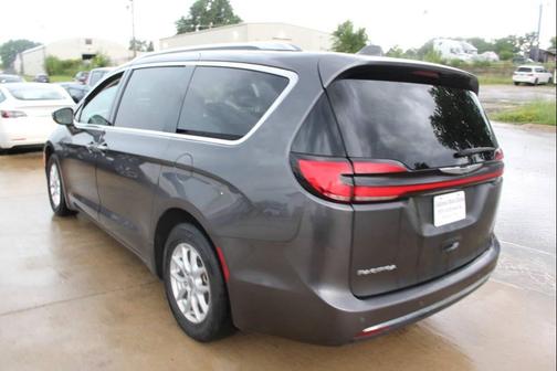 Gray 2021 Chrysler Pacifica Touring L