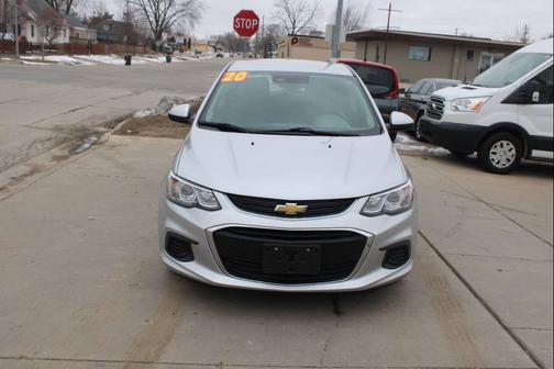 2020 Chevrolet Sonic FWD Hatchback 1FL 5-Door