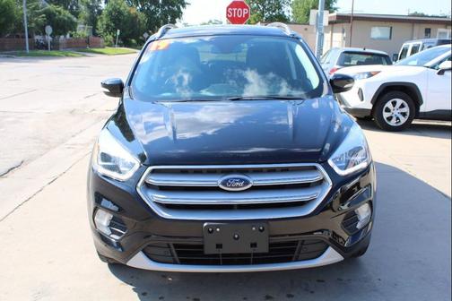 Agate Black Metallic 2019 Ford Escape Titanium