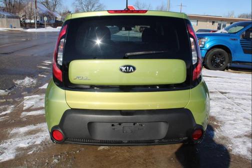 2016 Kia Soul Base