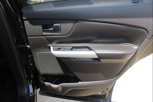 Tuxedo Black Metallic 2013 Ford Edge SEL