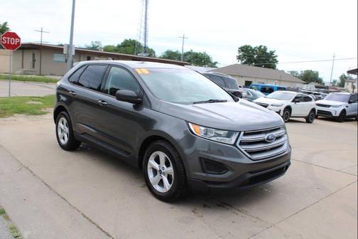 Magnetic Metallic 2018 Ford Edge SE
