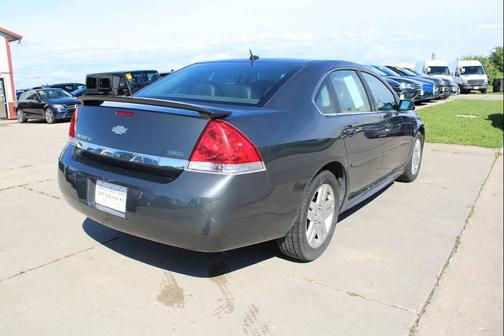 Cyber Gray Metallic 2011 Chevrolet Impala Fleet