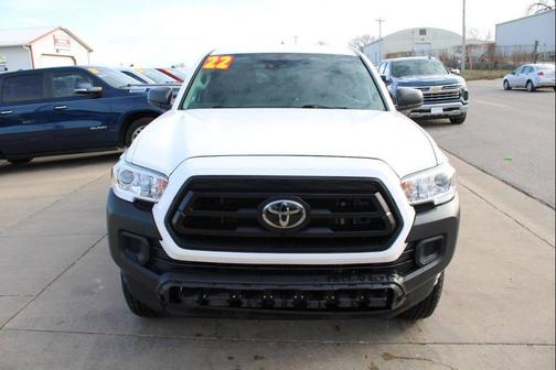 2022 Toyota Tacoma SR