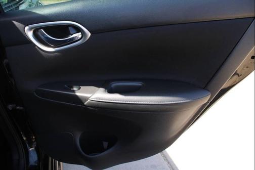 Super Black 2018 Nissan Sentra SR