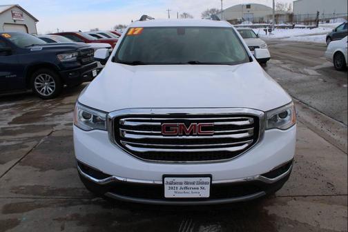 2017 GMC Acadia SLE-2