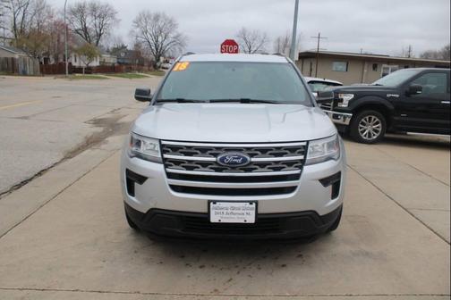 Ingot Silver Metallic 2018 Ford Explorer Base