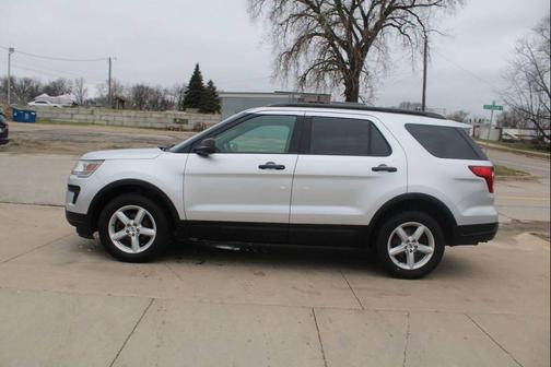 Ingot Silver Metallic 2018 Ford Explorer Base