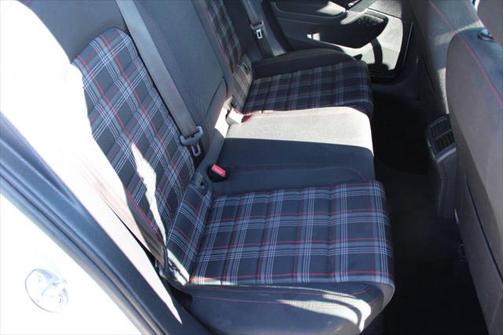 2017 Volkswagen Golf GTI 2.0T S 4-Door