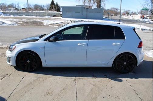 2017 Volkswagen Golf GTI 2.0T S 4-Door