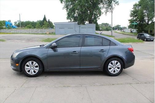 2013 Chevrolet Cruze LS