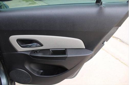 2013 Chevrolet Cruze LS