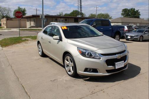 Champagne Silver Metallic 2014 Chevrolet Malibu 2LZ
