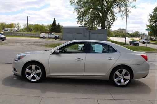 Champagne Silver Metallic 2014 Chevrolet Malibu 2LZ