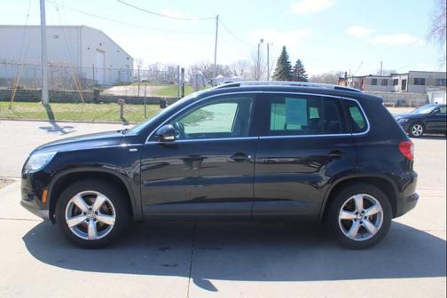 2010 Volkswagen Tiguan 2.0T Wolfsburg Edition