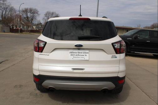 White 2018 Ford Escape SEL